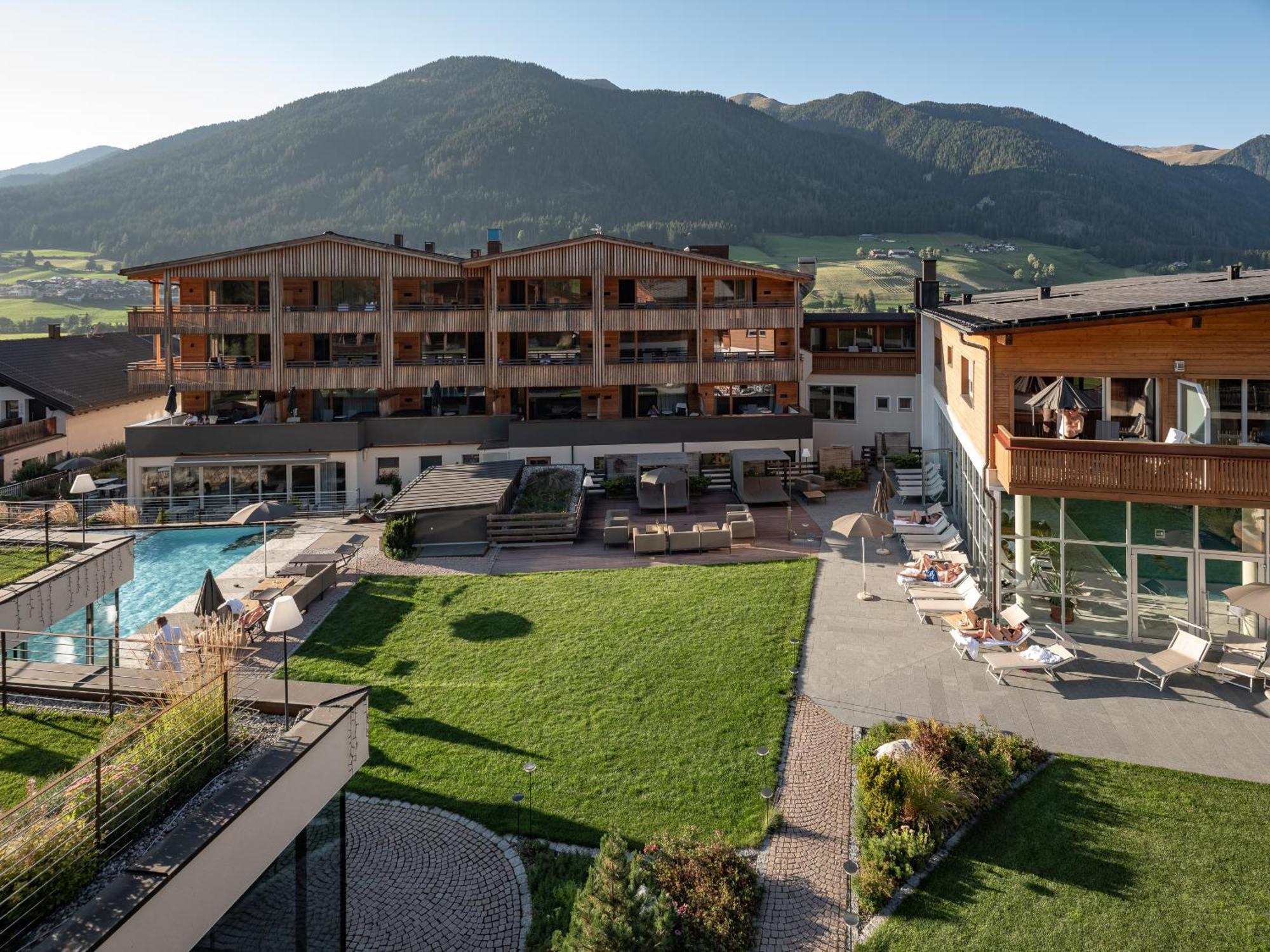 Alpine Nature Hotel Stoll Planca di Sopra Eksteriør billede