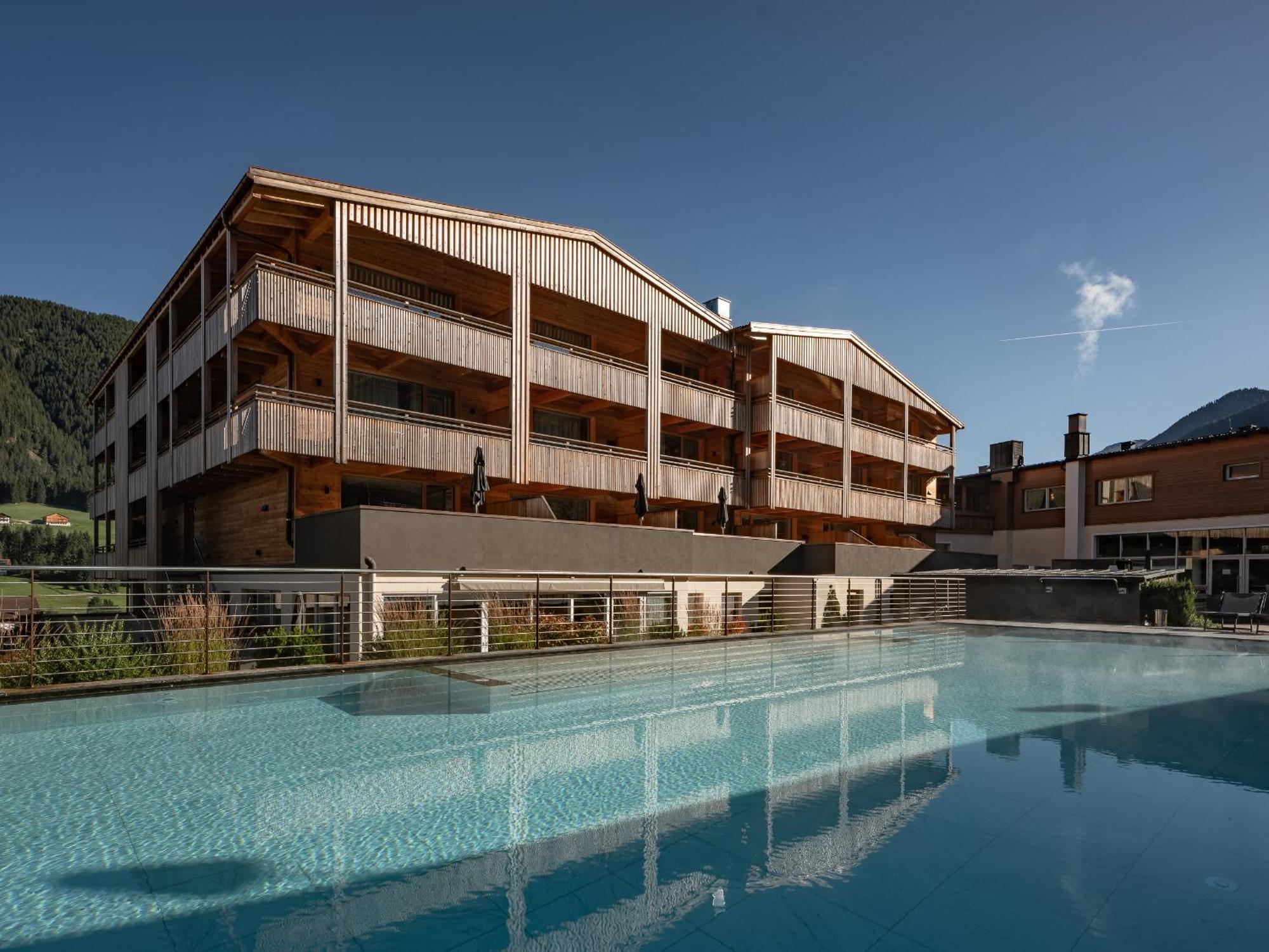 Alpine Nature Hotel Stoll Planca di Sopra Eksteriør billede